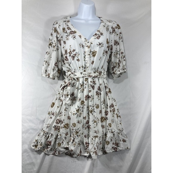 Velvet Heart Tops - Velvet Heart Floral Print Blouse Size Small  White Rayon Tie Ruffle V Neckline